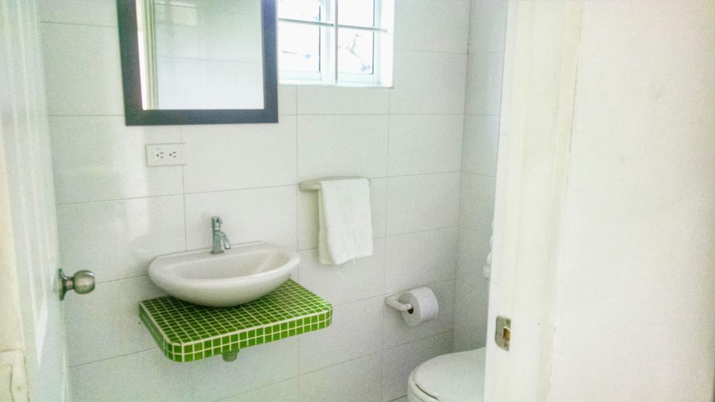 La Revista Con Piscina Privada Сasa de vacaciones